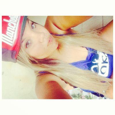 Ela é doce sal bala..✌