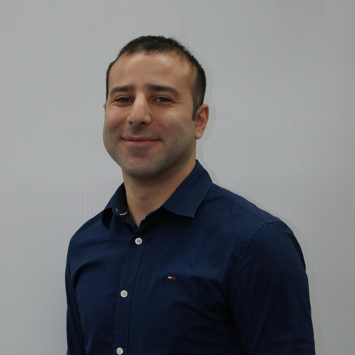 Erkan Huseyin - A digital strategist that is always thinking digital marketing, Email, Social media, SEM, Mobile, Analytics...