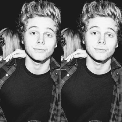 huke lemmings is hot *drops mic*