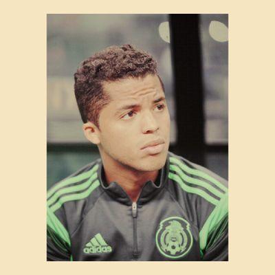 Gias super fans de nuestro Ídolo al cual amamos mucho Giovani Dos Santos el mejor ☺