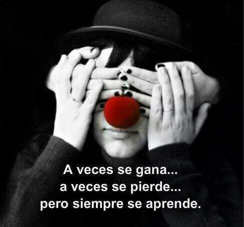 Enfermera Profesional Futura Licenciada. Hija. Madre. Amiga. Rockerita y Actriz. La vida me dijo: o eres clown o maduras. Soy clown = Soy Feliz.
Cargosa a full