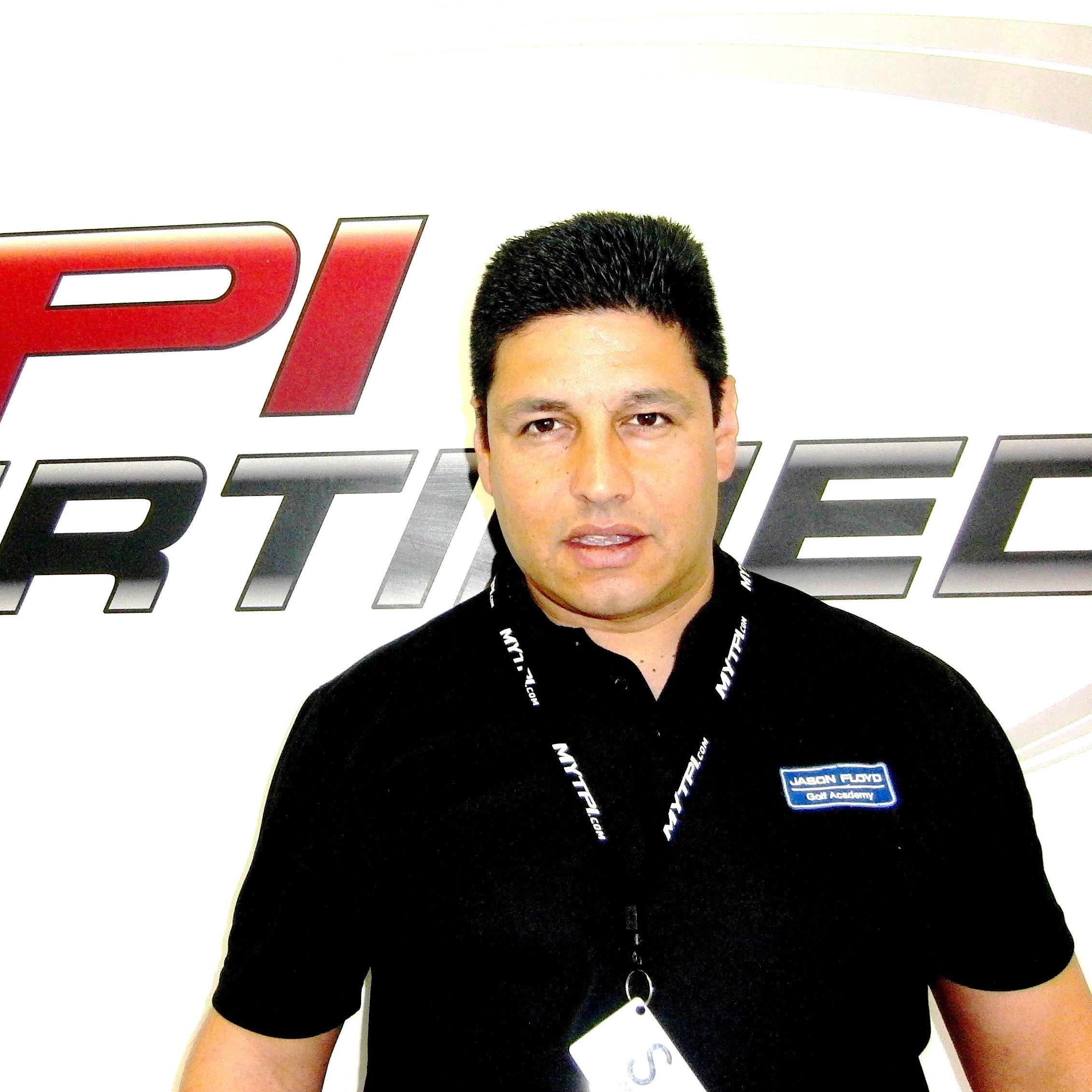 MauricioRuescas's profile picture. Maestro, Jugador Profesional. Making Golf Academy Coach. Footgolf Player. Señorío de Illescas Golf Manager