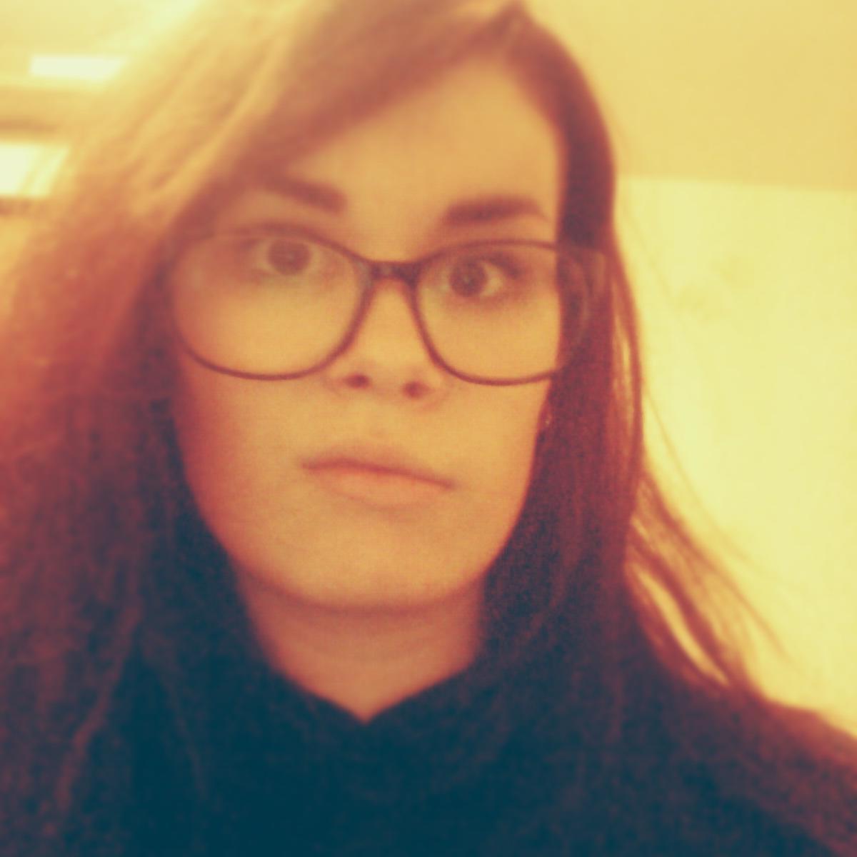 I'm just a random girl who's interested in youtube..