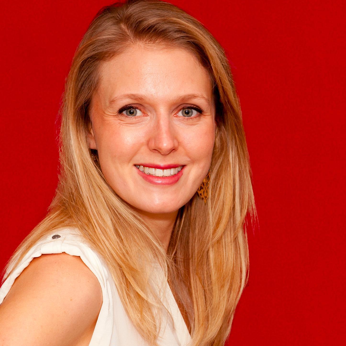 CaroPailloux's profile picture. Founder @ignitionprogram - Recrute & forme les meilleurs pour qu'ils créent de la croissance en start-up #SmartPeopleShouldBuildThings! #recrutement #formation