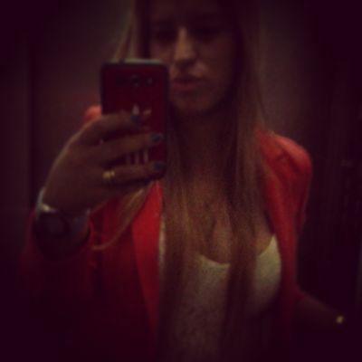 AbbaVioleta's profile picture. 