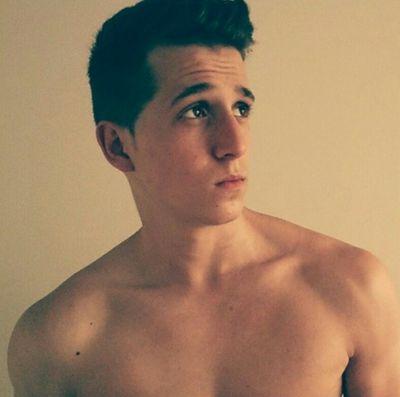 Snapchat: oscar.lloret / Instagram: oscarlloret