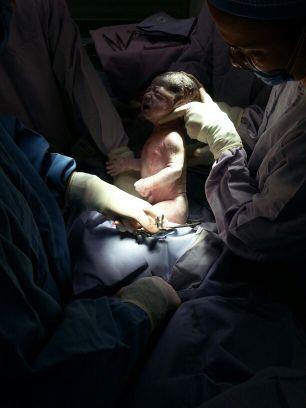 Medico Gineco-Obstetra diplomado en colposcopía y patología del tracto genital inferior, certificado por el Consejo Mexicano de Ginecología y Obstetricia