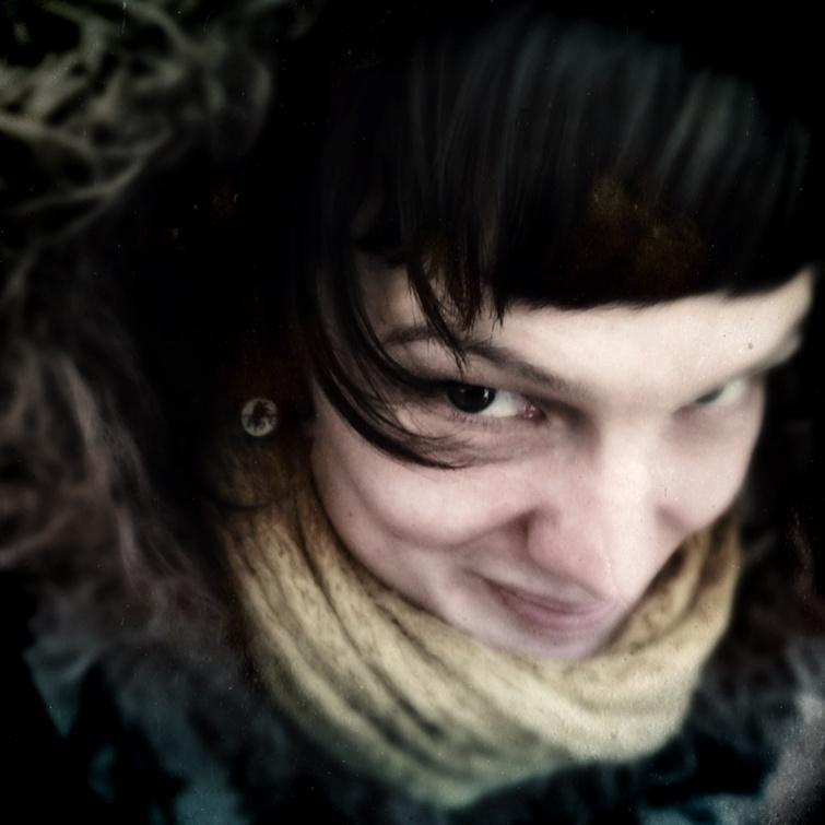 TessaLyons4's profile picture. Maker of mess. Climber of rocks.