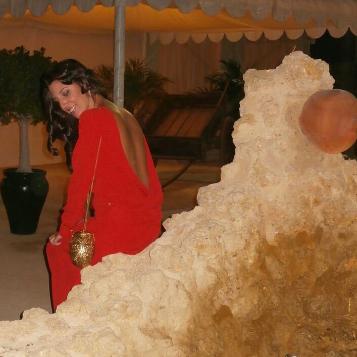 mariamorenopozo's profile picture. El primer error es aferrarse a algo, el segundo es extrañar y el tercero fingir que ya está superado.
#al destino hay que tentalo#