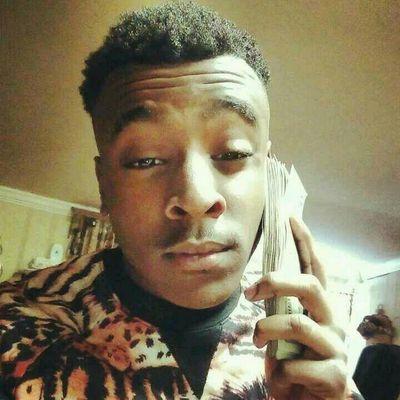 HotboiC's profile picture. 