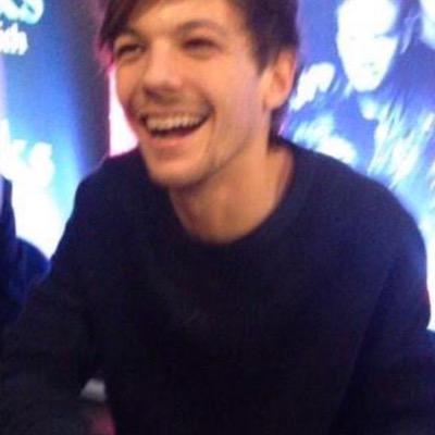 free follow; please go follow @_bigbootylouis!! @_bigbootylouis @_bigbootylouis @_bigbootylouis