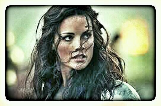 SwordWhielder_'s profile picture. Who am i?... I am Lady Sif,Asgardian Warrior, sister to Heimdall and Thor's friend/ally/'advisor'. Beware my magic sword. #Single