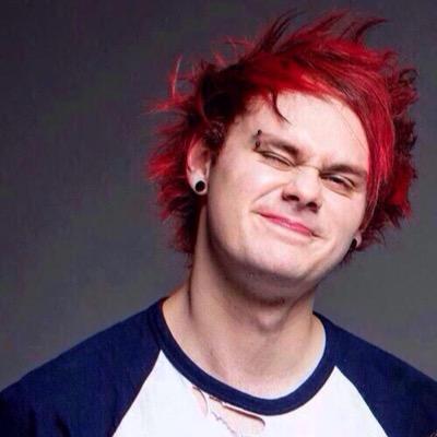 Follow @AJ_5SOS_ and RT these links https://t.co/K4wvh87Q6U and https://t.co/uZMhJTrWwl