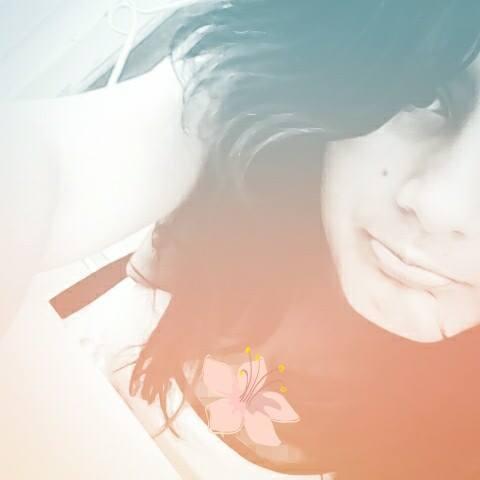 I am a cheerful, dramatic, funny and I love being the way I am :) ღ jordan rodrigues ღ skrillex ღ I love electronica ღ --Ecuador- Maguchita manrique