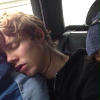 editedafi's profile picture. follow @HlGHSPIRITS