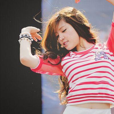 apink son naeun 1994