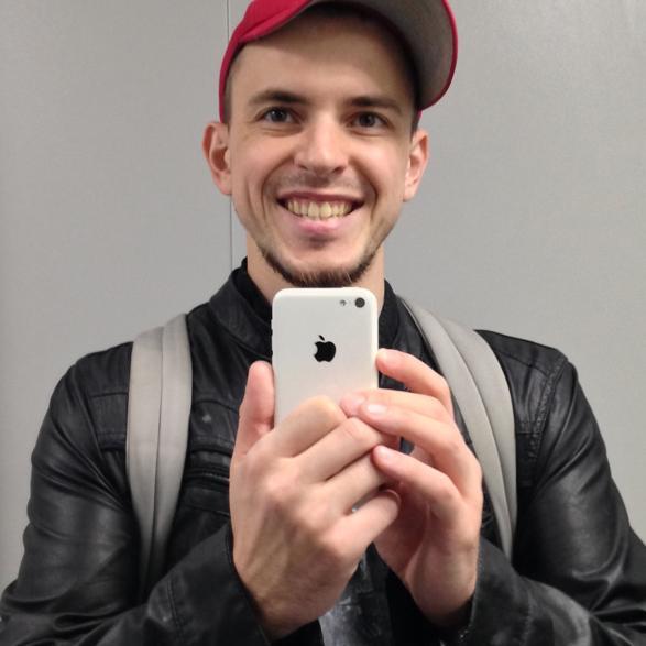 b0odda's profile picture. explorer ☁️ continuity searcher