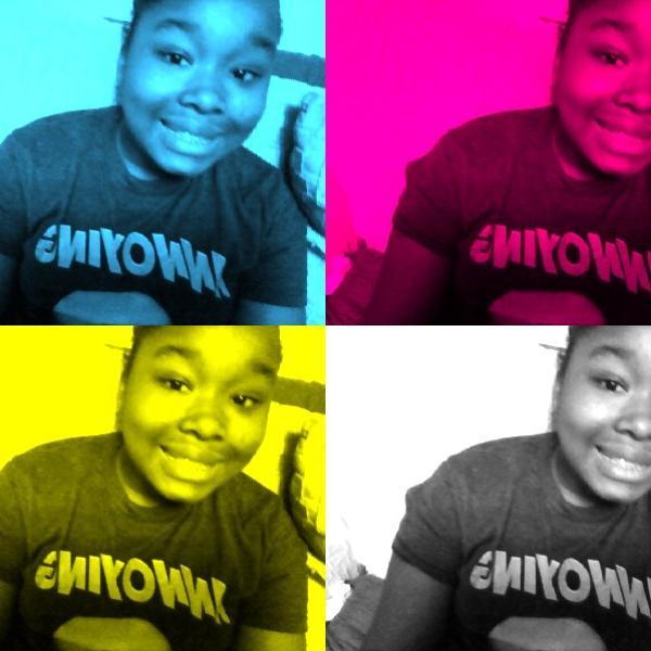Just A Normal Girl....Blogger.....Singer......Crazy..