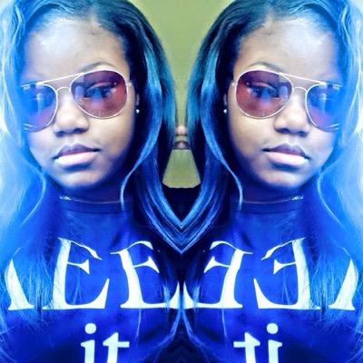 O1| 28 |13♥️....RestInPeacee Daddy 06|12|14 ....SOPHOMORE.... iG __HermosaChica