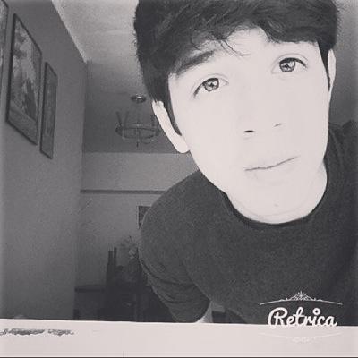 (sigueme) (follow me)..........