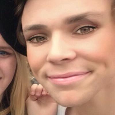 tag me in pics of your favs so i can put makeup on them!