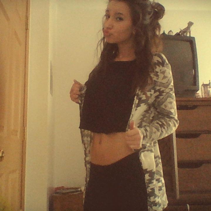 xmochoecookiex's profile picture. Flower Child With A Rock And Roll Heart. ☮☮☯