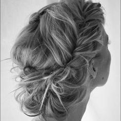 eliza_tanner's profile picture. 