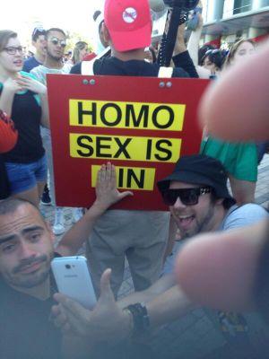 i love Dick ill tweet about dick and stuff props to tumblr and other twitters