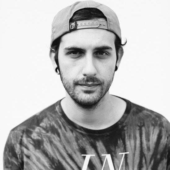 Account dedicated to everything @Borgore. #UZA #BootyARG #argentina 1/1 Borgore followed {26/5}