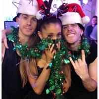 Ariana  (@fragilesinger) 's Twitter Profile