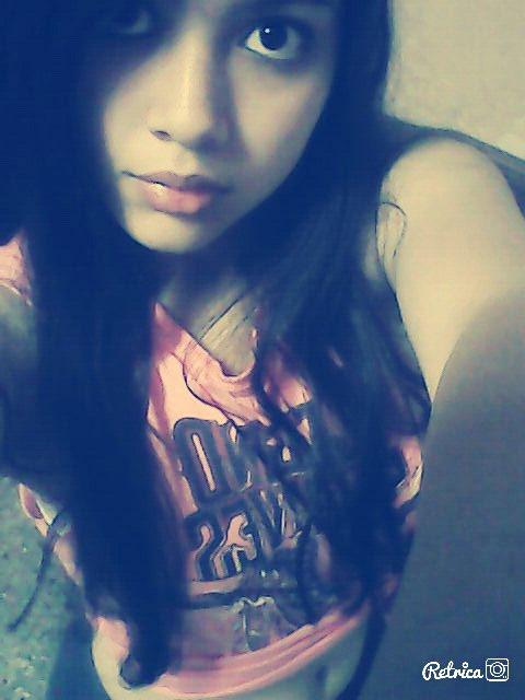 HI!! Seguime y te sigo.. My idols are♥❤ @justinbieber @onedirection and @LittleMix ❤♥ @JaviRoldans2 es mi novio *-* ❤ asdasadsa... 9/11/13 the best day ♥