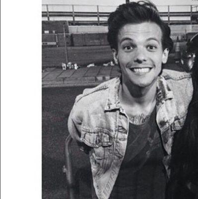 louis's bum is better than yours. ive got shitload of fandoms.