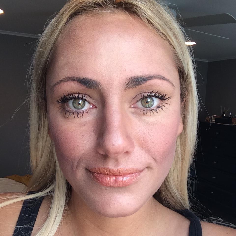 I love Younique (I'm a elite status presenter) I enjoy sharing tips and tricks about our products & many other beauty finds.