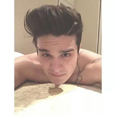 Somos mais de 10 M a espera do seu abraço amor