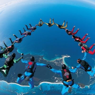 An account showing the awesome things people are doing all around the world.

Have your own pictures you want to see on here? Email: ch.socialstuff@gmail.com