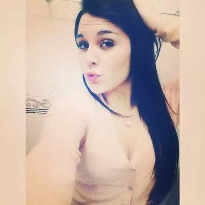 belaimperfeita Profile Picture