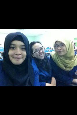 cewek yang phobia sama high heels