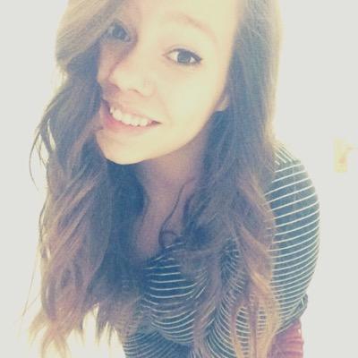 nikita31xo's profile picture. yep forgot my password again. #100thaccount