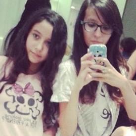 Soou Canceriana, teenho 16 anos, meeu sonhoo ? Nossa tenhoo muitoos kk =D Amigos, tenhoo poucoos maiis nunca vou esquecer de nenhuum. *-*