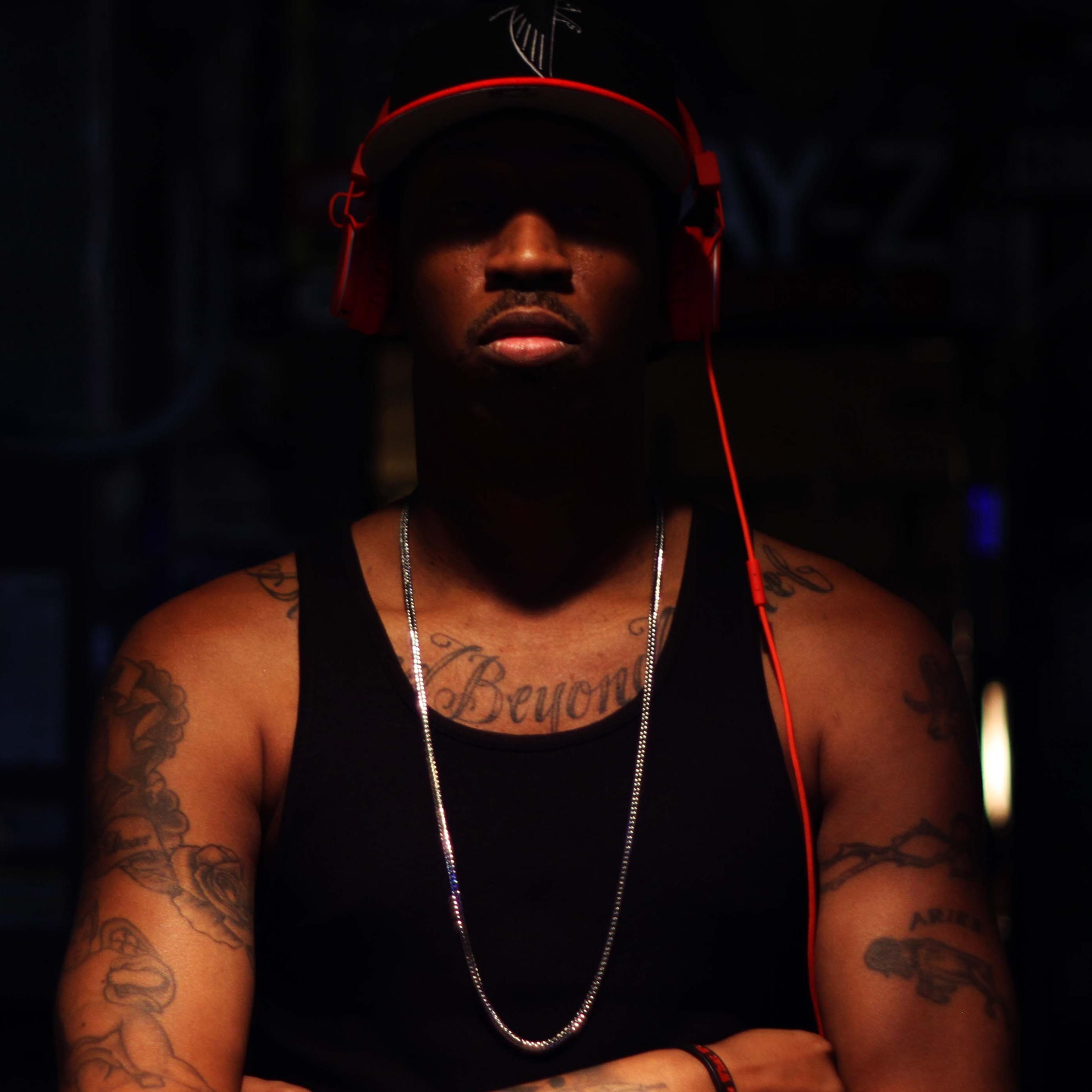 TeamBeeMoe's profile picture. Promo & marketing account for Lawless Entertainment rap artist, Bee Moe $lim #BeeMoeNation #TeamBeeMoe #ItsLawless #UGA