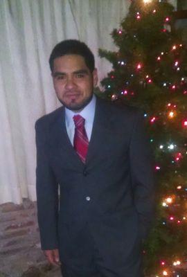 Si no te puedo besar aunque sea te escribo!!!  Y un día llegó a mi vida espero que se quede hasta que se me vaya la vida. Ing. Automatización