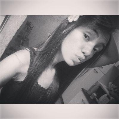 “Não ligo que me olhem da cabeça aos pés... porque nunca farão minha cabeça e nunca chegarão aos meus pés.” - Bob Marley