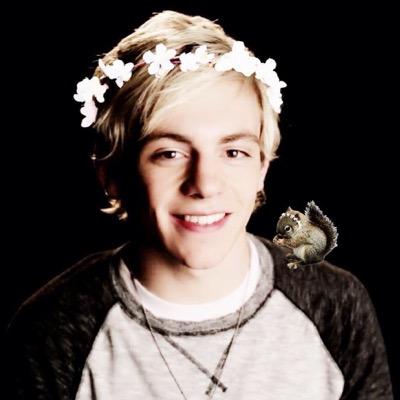 StefieBishop's profile picture. Hey my names Stephanie and I'm 24.