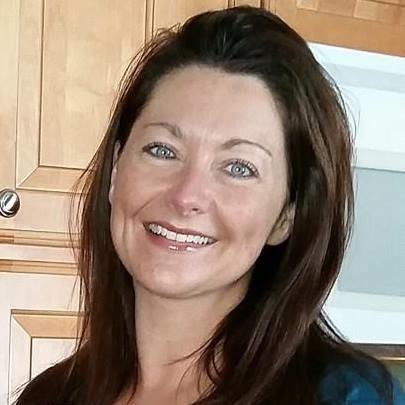 sturchy's profile picture. Not your average Children's Librarian. Married to a “Bus Boss.” Proud mom of a Hawkeye and a Cyclone. Lover of weiner dogs. 📚 🚎❤️💛🖤🌭🐶🥰