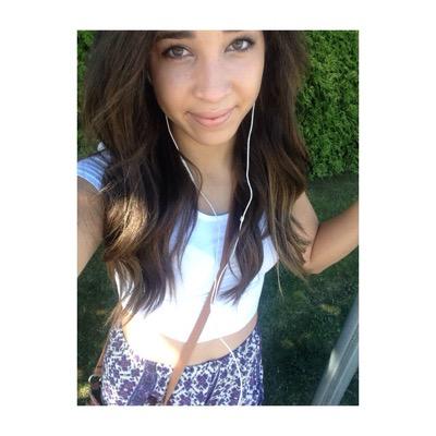 ElizabethRackow's profile picture. vas ice queen