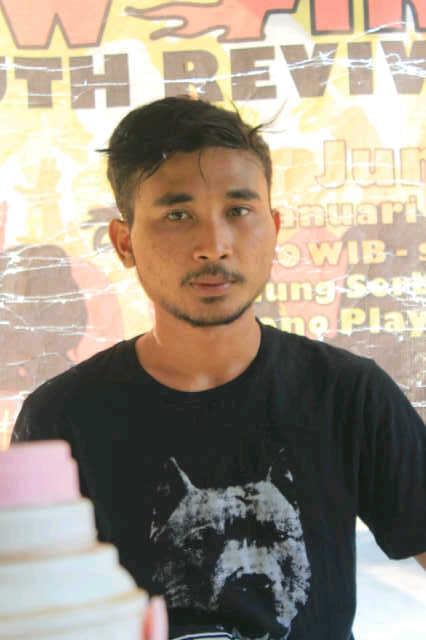 Imanilah apa yg kalian percaya,karena imanlah yg akan menyelamatkanmu.