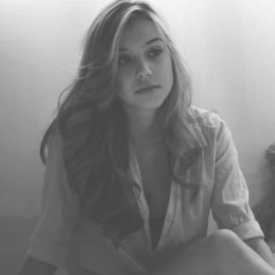 ❝There’s a big difference between: who we love, who we settle for and who we’re meant for.❞ [OC•RP]