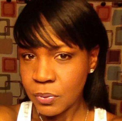 tamEwarren's profile picture. 