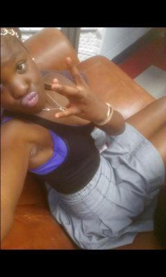 I love my baby:Deshone
I'm taken by the best mann:Darren
I love my family....