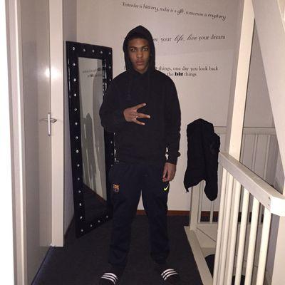 Tyro.spangen@Gmail.com                                            
Instagram: tyrotrap300
FB: TYRO SPANGEN
